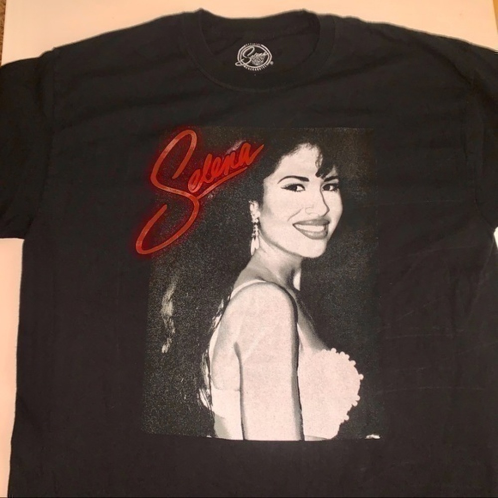 THE ORIGINAL SELENA MERCHANDISE Long Sleeve T - L